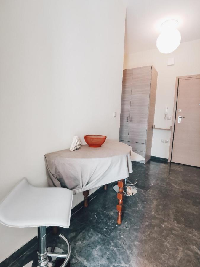 Efrosini Downtown Apartment Chalkís المظهر الخارجي الصورة