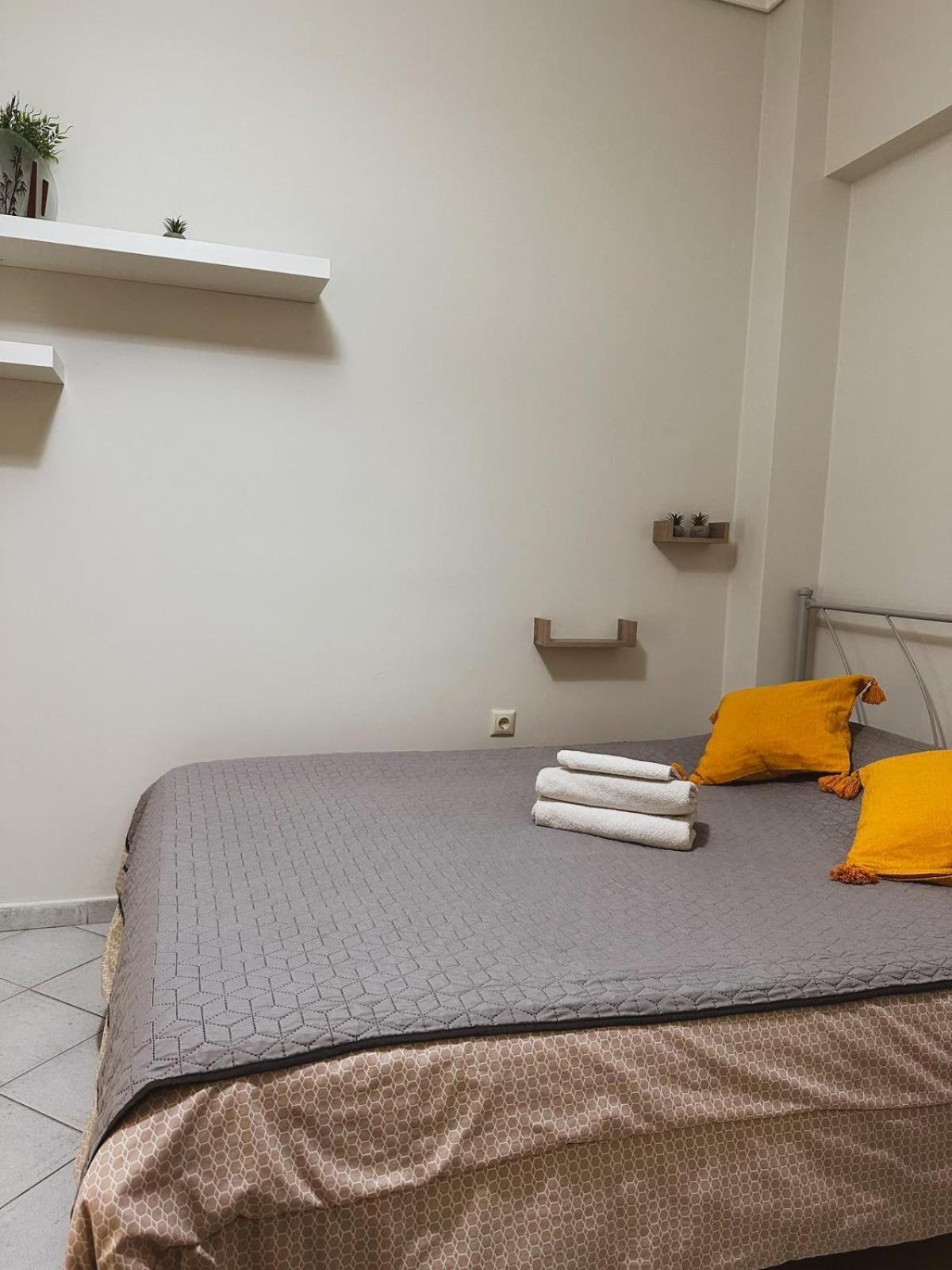 Efrosini Downtown Apartment Chalkís الغرفة الصورة